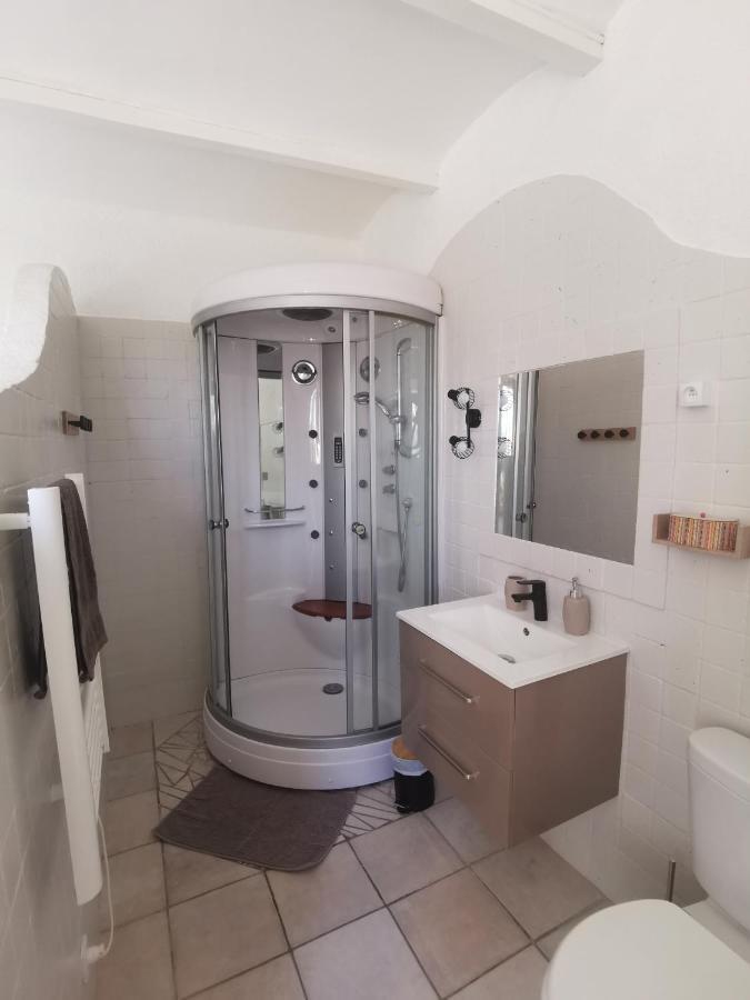 Mas La Belle Ambroise - Chambres D'Hotes Et Gite แซงต์อองบัวซ์ ภายนอก รูปภาพ