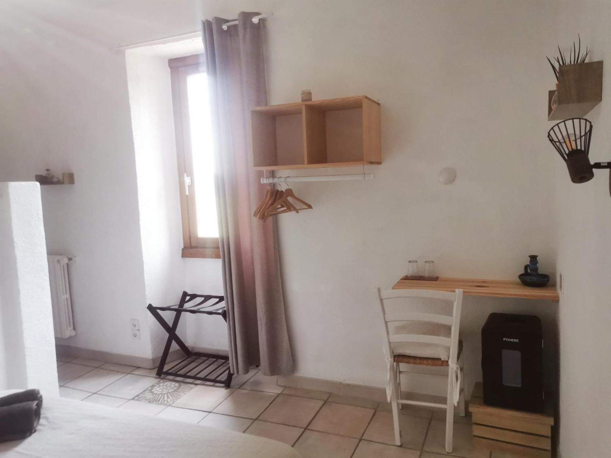 Mas La Belle Ambroise - Chambres D'Hotes Et Gite แซงต์อองบัวซ์ ภายนอก รูปภาพ
