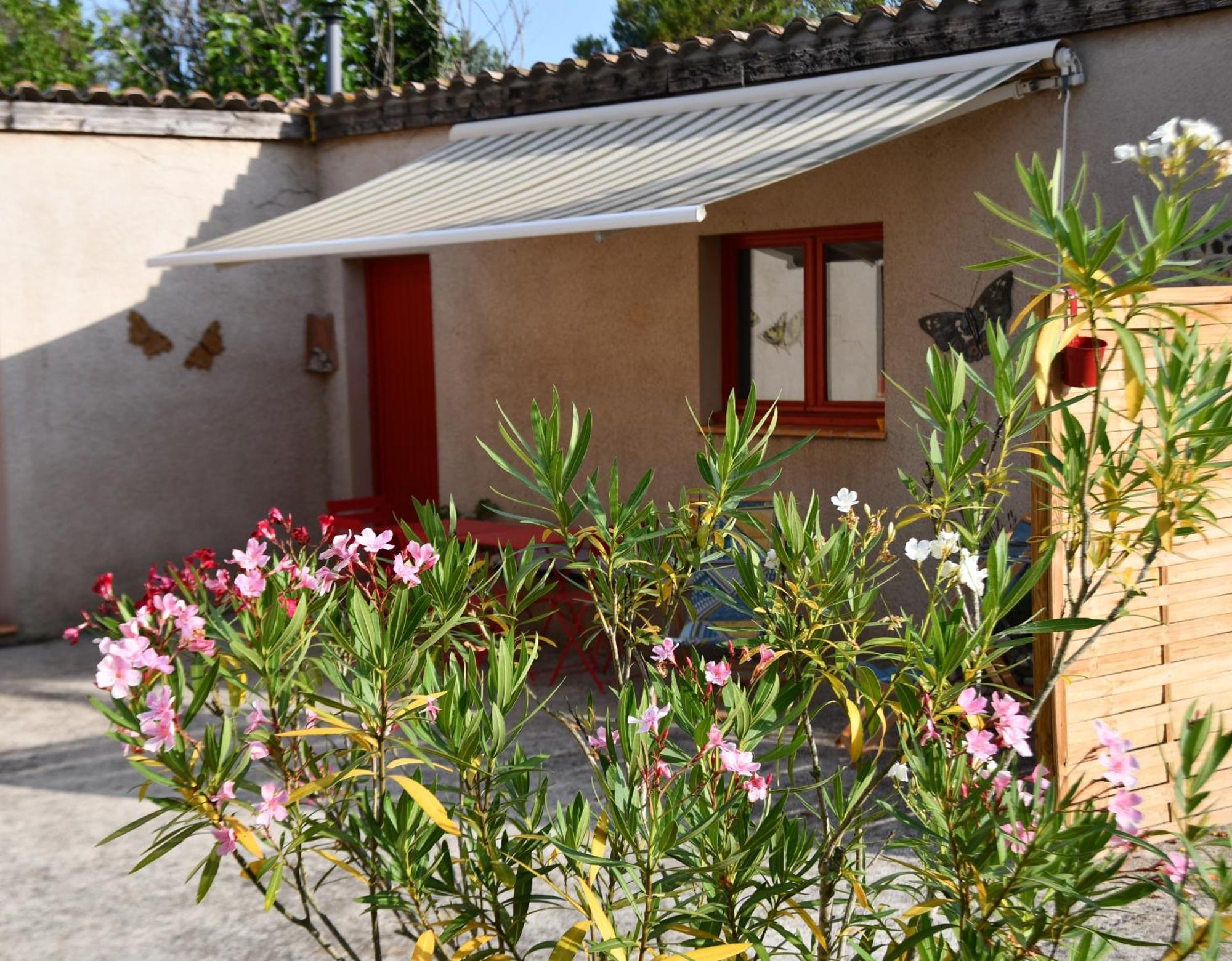 Mas La Belle Ambroise - Chambres D'Hotes Et Gite แซงต์อองบัวซ์ ภายนอก รูปภาพ